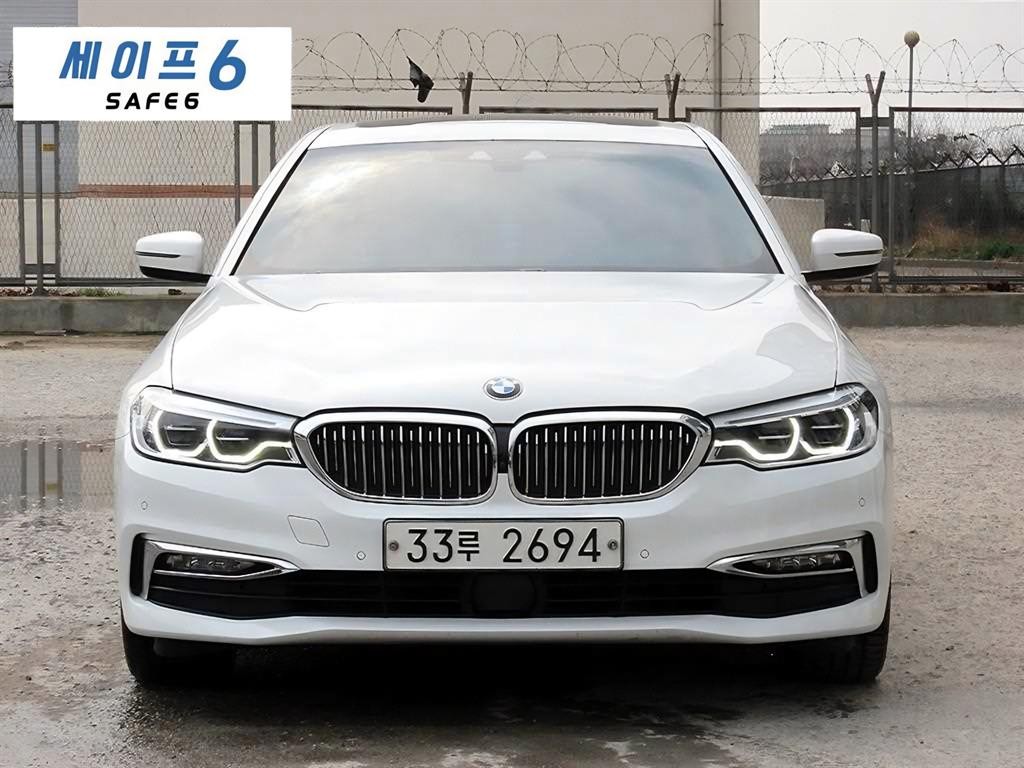 BMW 5시리즈 5시리즈 (G30) 540i xDrive 럭셔리 플러스 이미지 1