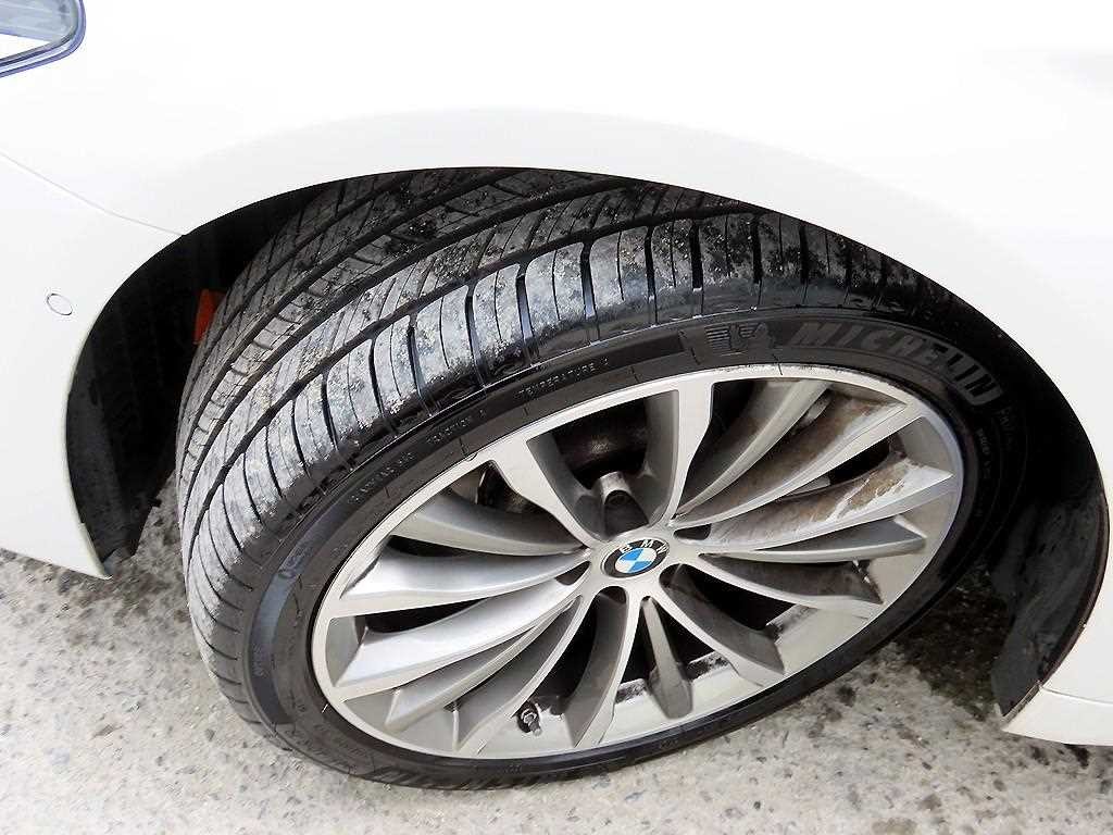 BMW 5시리즈 5시리즈 (G30) 540i xDrive 럭셔리 플러스 이미지 20