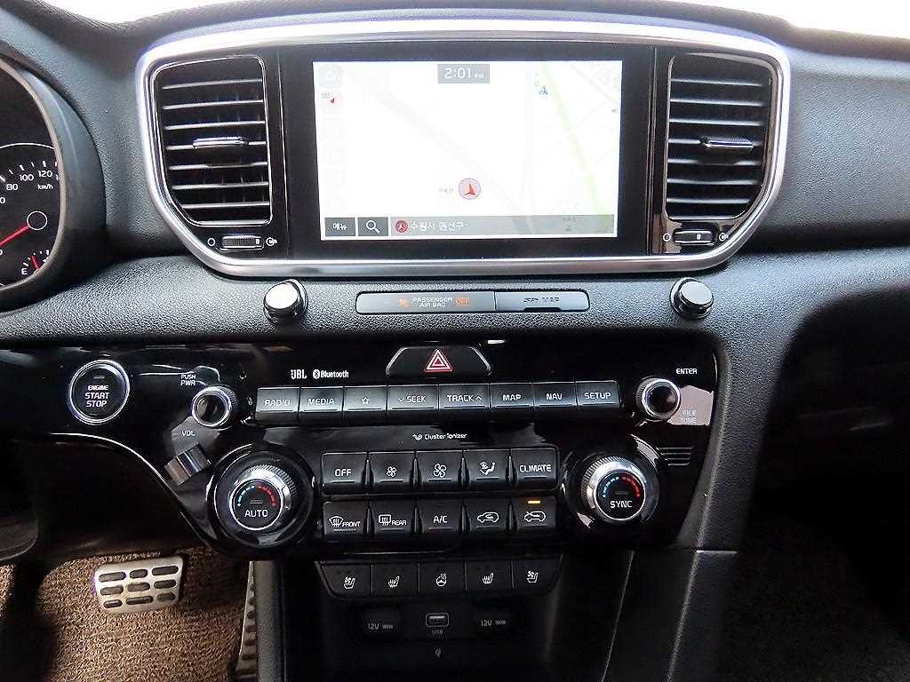 기아 스포티지 스포티지 더 볼드 2.0 디젤 2WD 인텔리전트 이미지 13