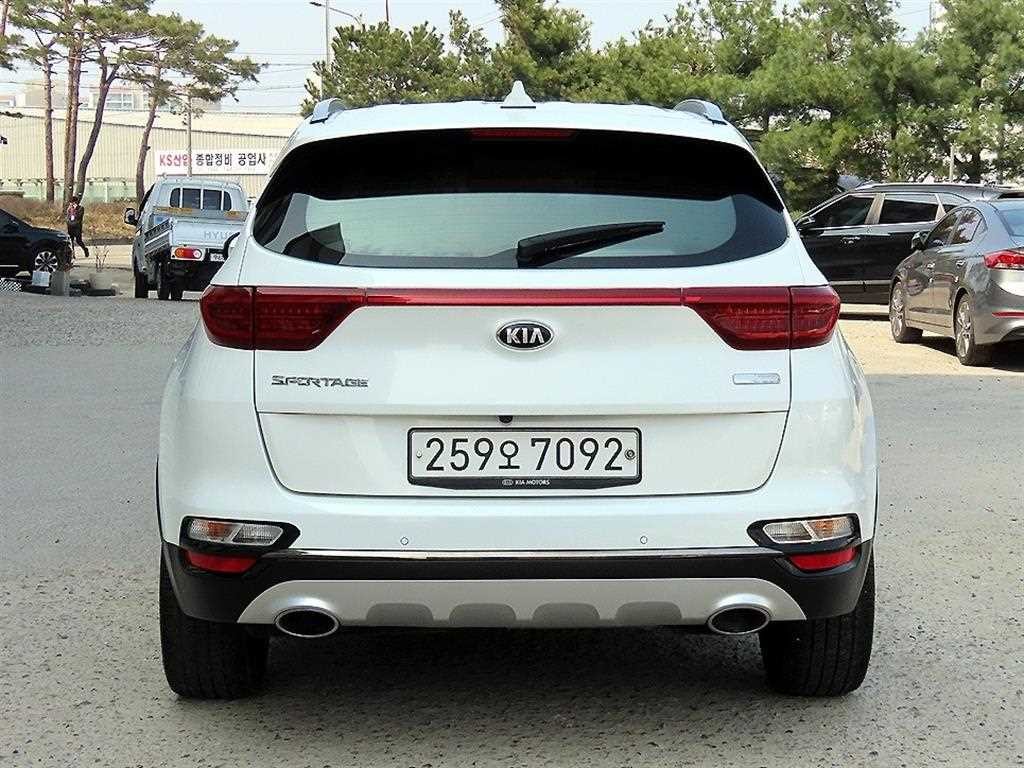 기아 스포티지 스포티지 더 볼드 2.0 디젤 2WD 인텔리전트 이미지 4