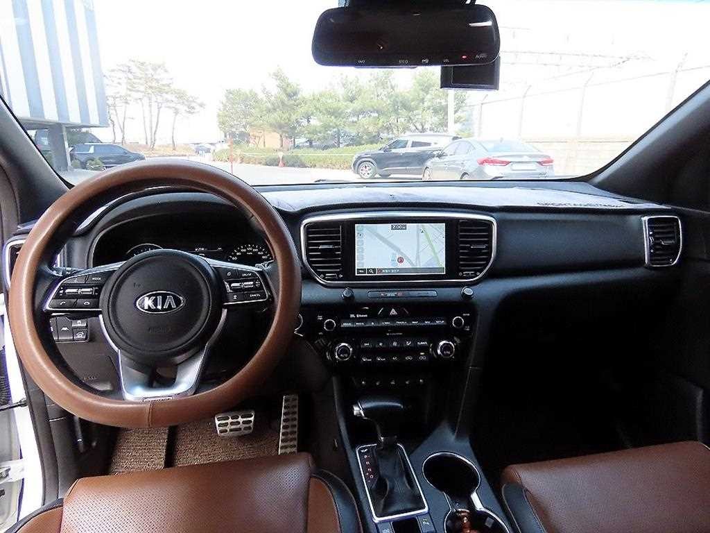 기아 스포티지 스포티지 더 볼드 2.0 디젤 2WD 인텔리전트 이미지 7