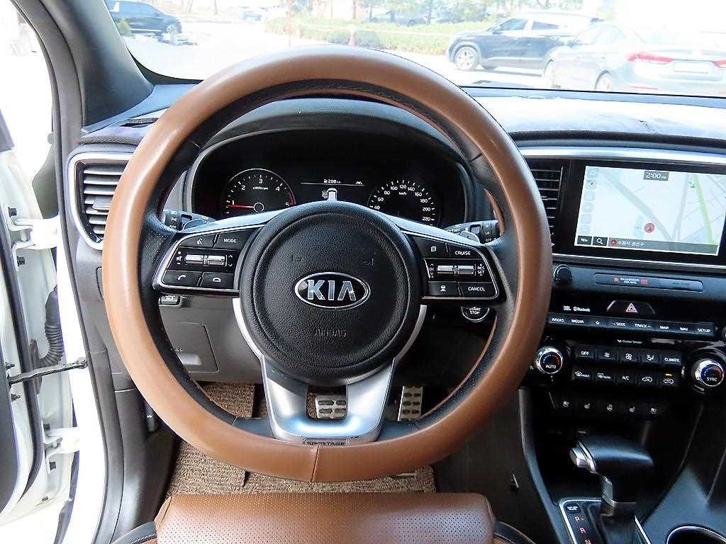 기아 스포티지 스포티지 더 볼드 2.0 디젤 2WD 인텔리전트 이미지 8