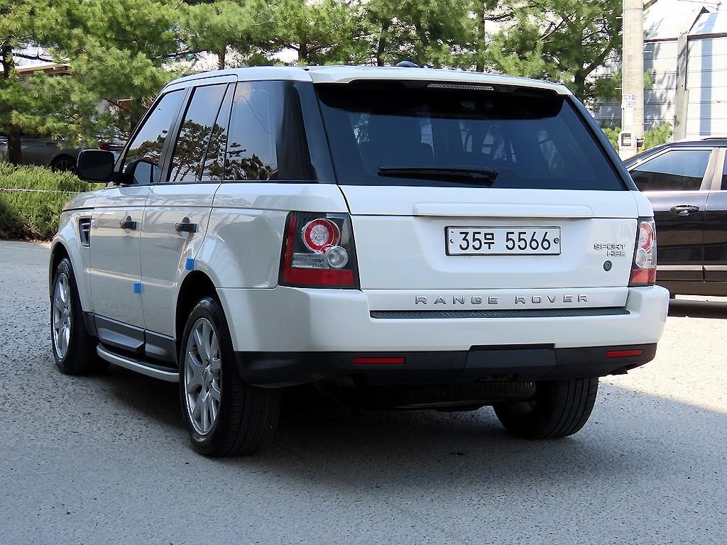 랜드로버 레인지로버 스포츠 3.0 TDV6 HSE 이미지 3