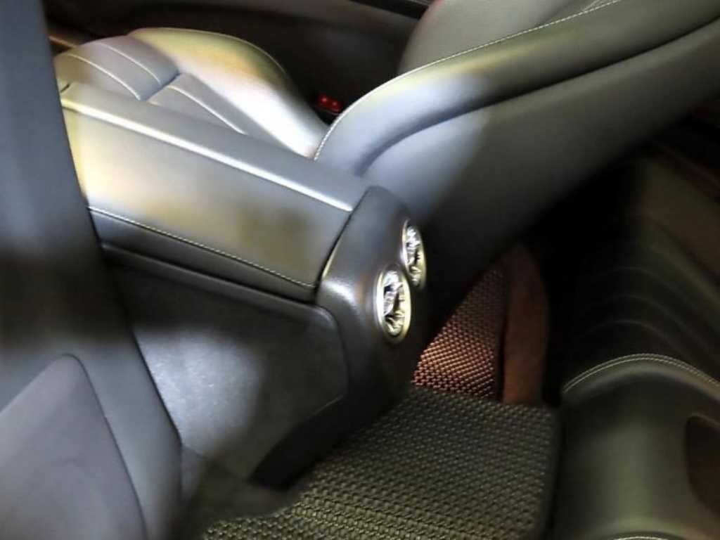 벤츠 E 클래스 E-클래스 W213 E300d 4MATIC 쿠페 이미지 16