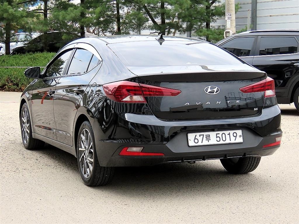 현대 아반떼 더 뉴 아반떼 AD 1.6 스마트 이미지 3