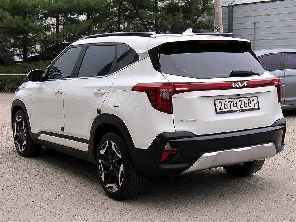 기아 셀토스 더 뉴 셀토스 가솔린 1.6 터보 2WD 프레스티지 이미지 3