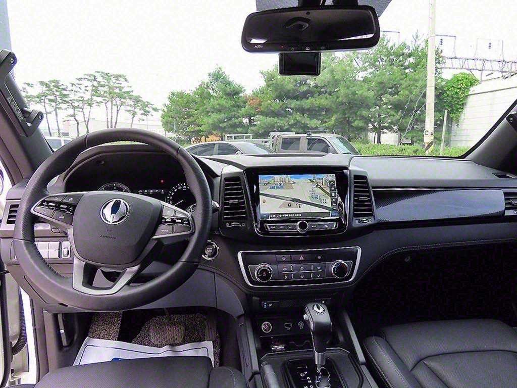 KG모빌리티(쌍용) 렉스턴 렉스턴 스포츠 칸 디젤 2.2 4WD 5링크 프레스티지 스페셜 이미지 8