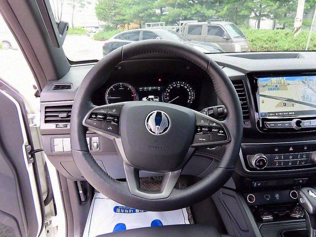 KG모빌리티(쌍용) 렉스턴 렉스턴 스포츠 칸 디젤 2.2 4WD 5링크 프레스티지 스페셜 이미지 9