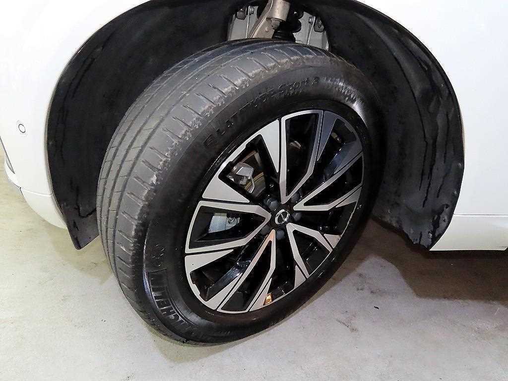 볼보 XC60 XC60(2세대) B6 AWD 얼티메이트 브라이트 이미지 20