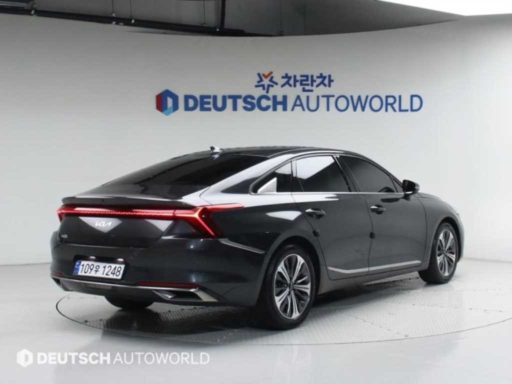 기아 K8 2.5 2WD 시그니처 이미지 4