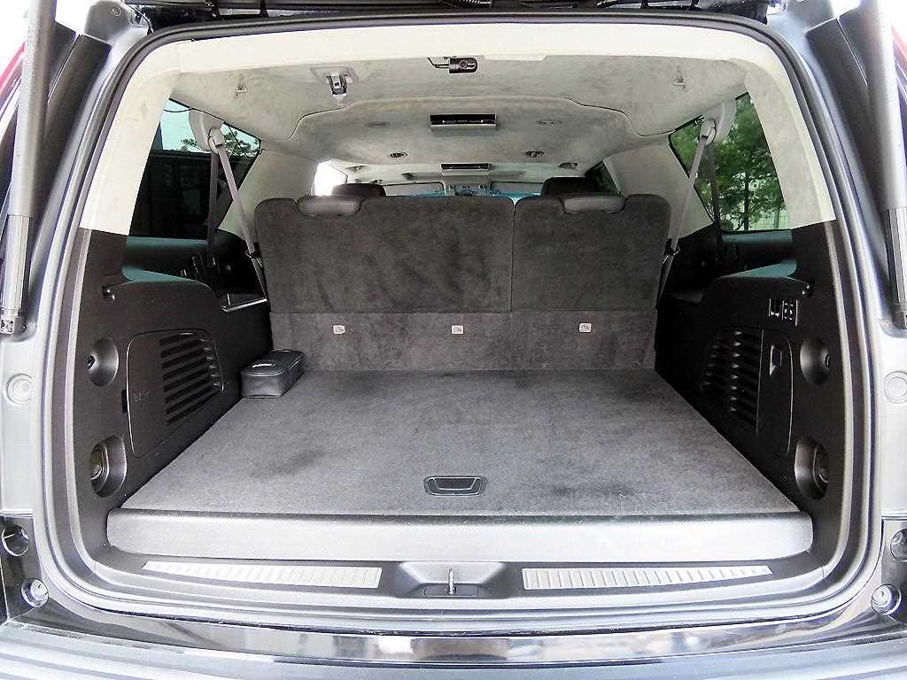 캐딜락 에스컬레이드 6.2 V8 ESV 이미지 16