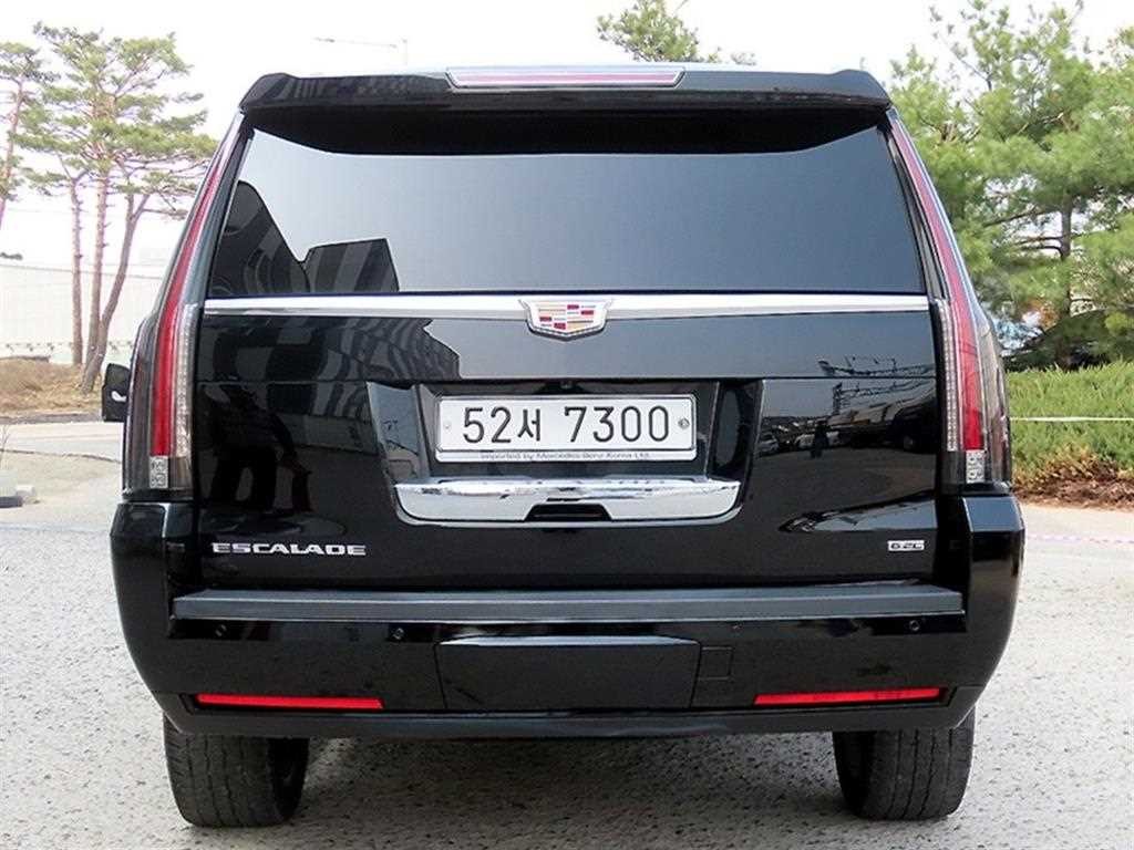 캐딜락 에스컬레이드 6.2 V8 ESV 이미지 4