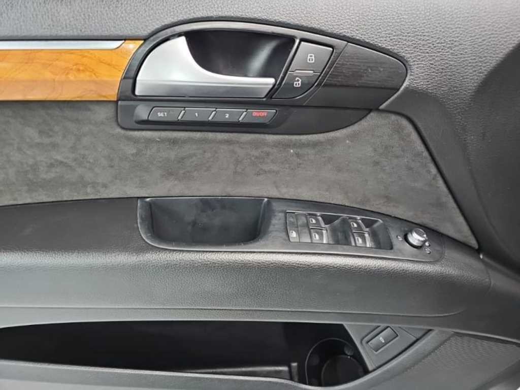 아우디 Q7 3.0 TDI 콰트로 이미지 14