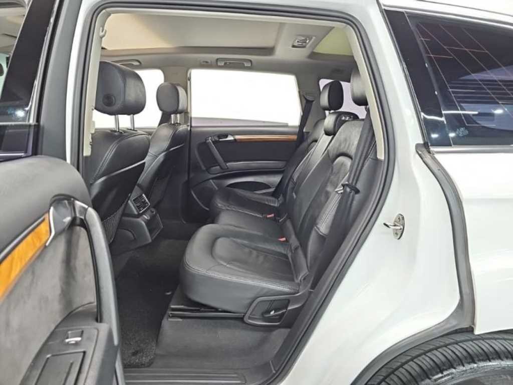 아우디 Q7 3.0 TDI 콰트로 이미지 19