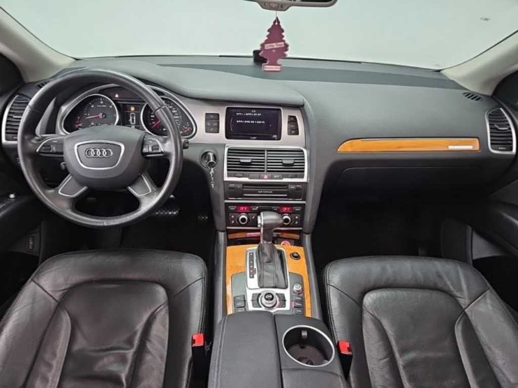 아우디 Q7 3.0 TDI 콰트로 이미지 5