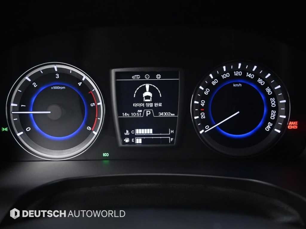 KG모빌리티(쌍용) 렉스턴 더 뉴 렉스턴 스포츠 디젤 2.2 4WD 프레스티지 이미지 8