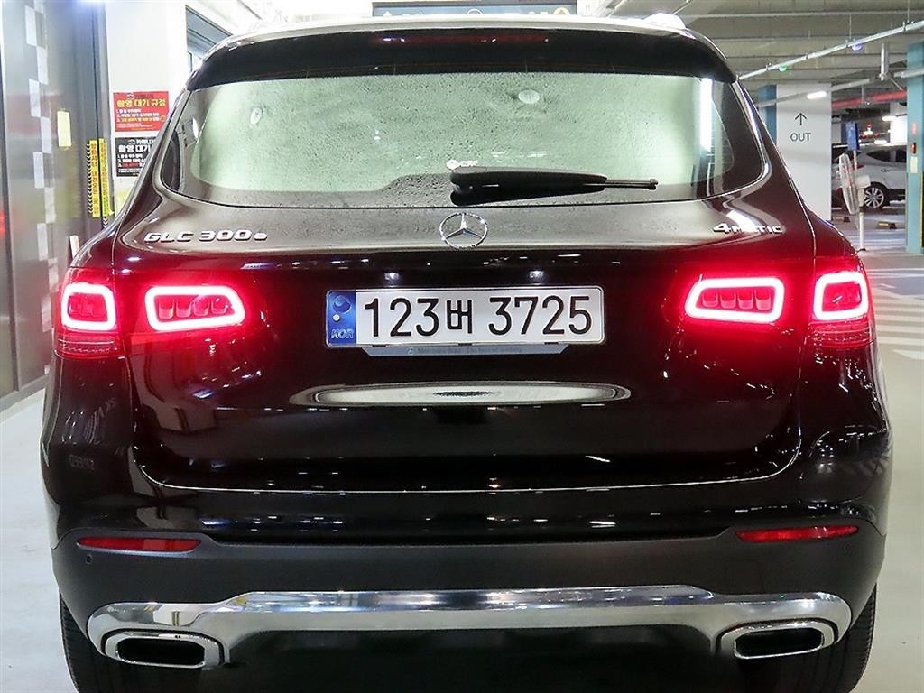 벤츠 GLC 클래스 GLC클래스 X253 GLC 300 e 4MATIC 이미지 5