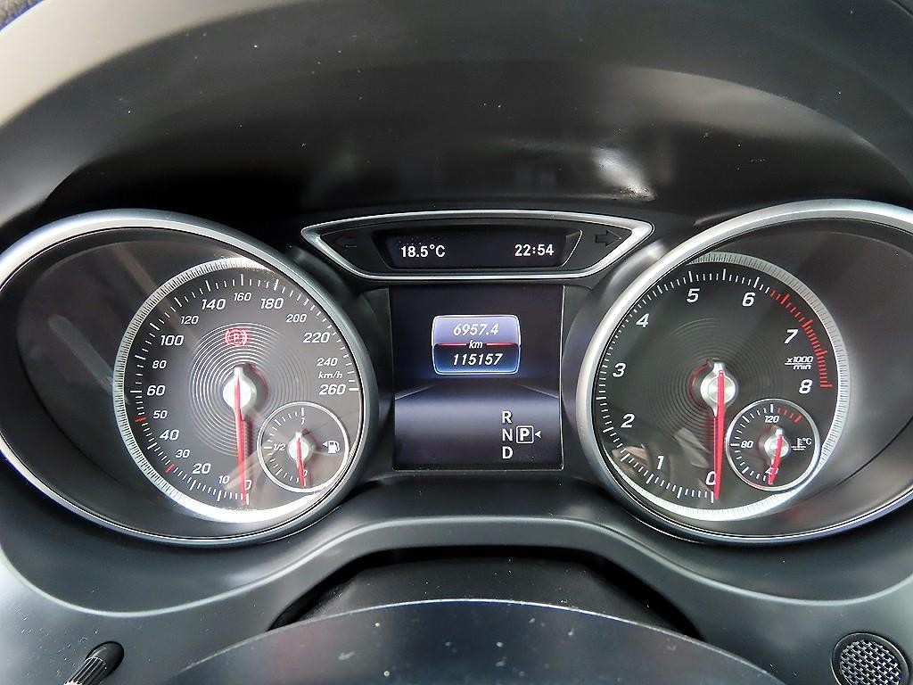 벤츠 GLA 클래스 GLA클래스 X156 GLA220 프리미엄 이미지 9
