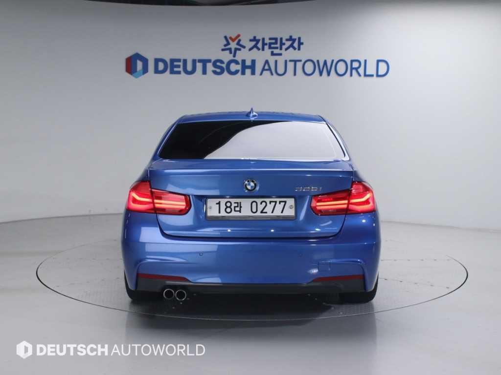 BMW 3시리즈 3시리즈 (F30) 328i M 스포츠 이미지 4