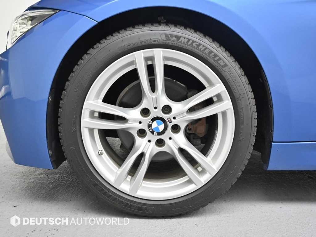 BMW 3시리즈 3시리즈 (F30) 328i M 스포츠 이미지 5