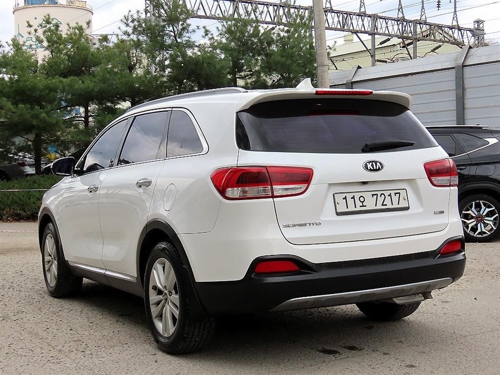 기아 쏘렌토 올 뉴 쏘렌토 디젤 2WD 2.0 프레스티지 이미지 3