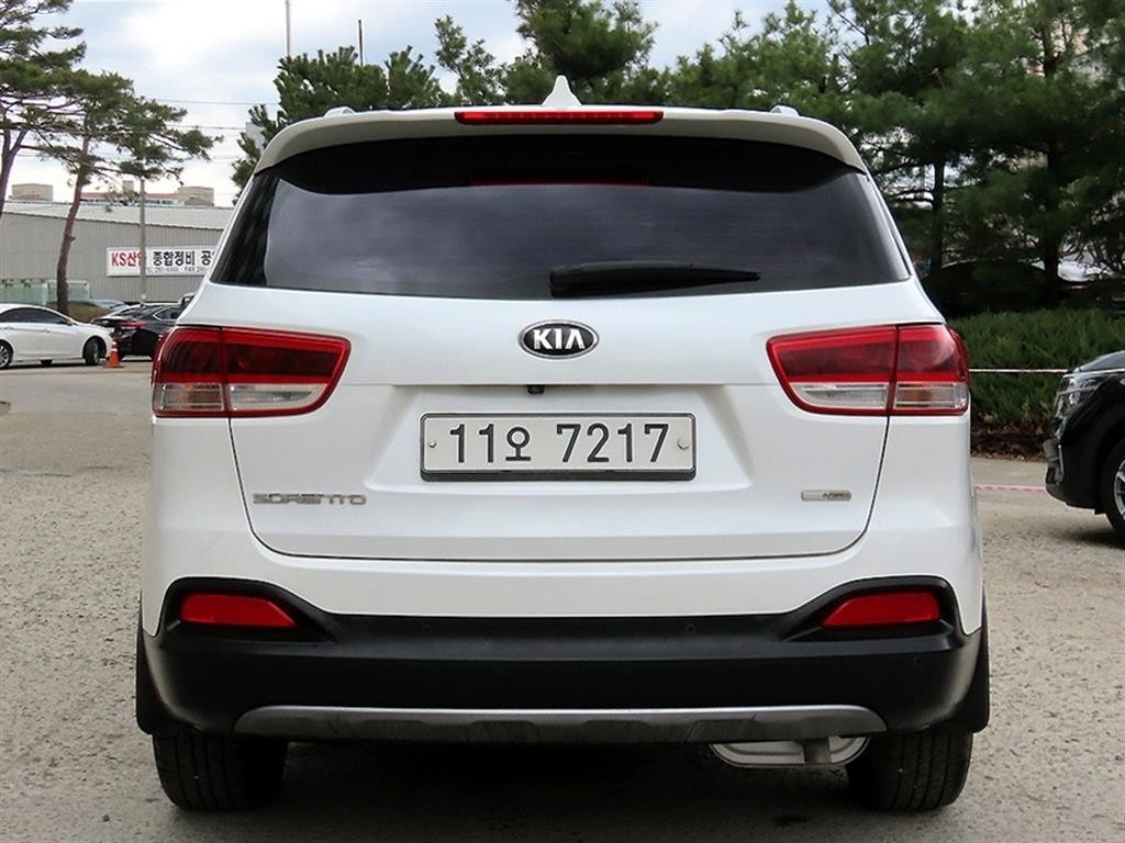기아 쏘렌토 올 뉴 쏘렌토 디젤 2WD 2.0 프레스티지 이미지 4