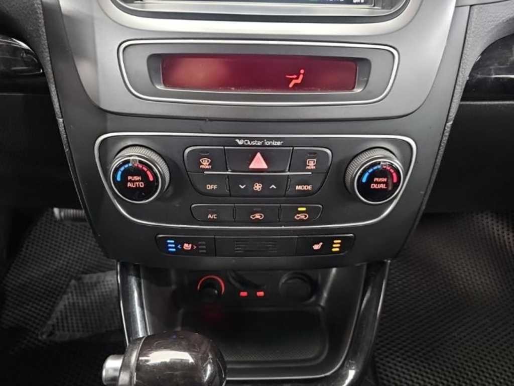 기아 쏘렌토 뉴 쏘렌토 R 2WD 2.0 TLX 이미지 10