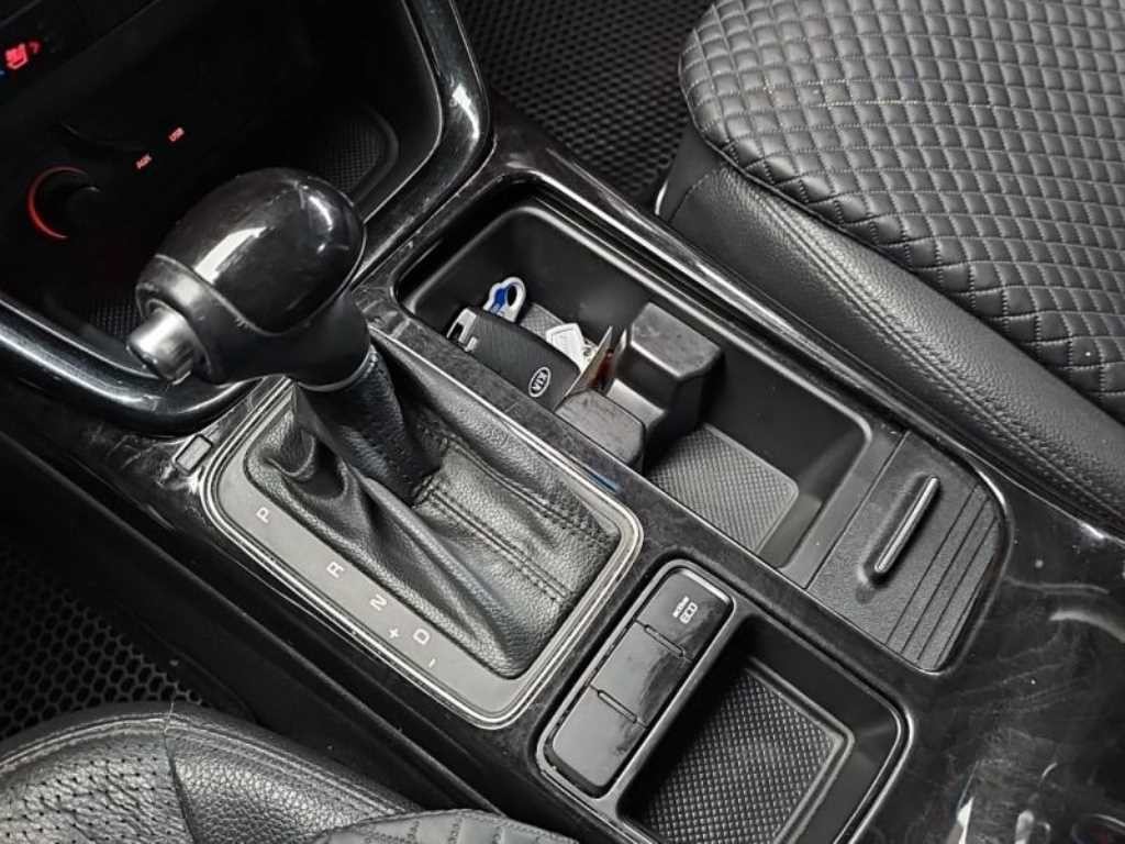 기아 쏘렌토 뉴 쏘렌토 R 2WD 2.0 TLX 이미지 12