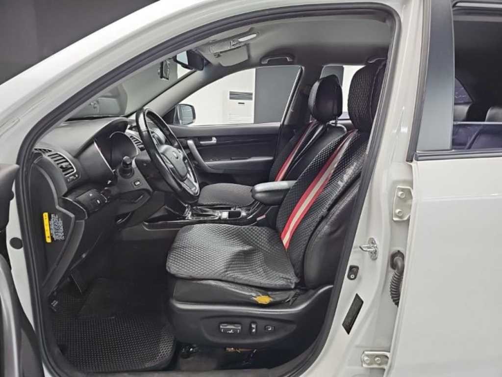 기아 쏘렌토 뉴 쏘렌토 R 2WD 2.0 TLX 이미지 18