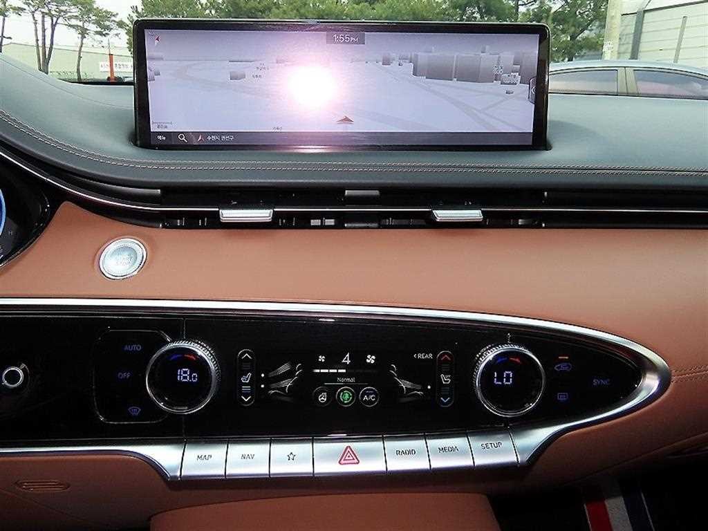제네시스 GV70 2.5T 가솔린 2WD 이미지 14