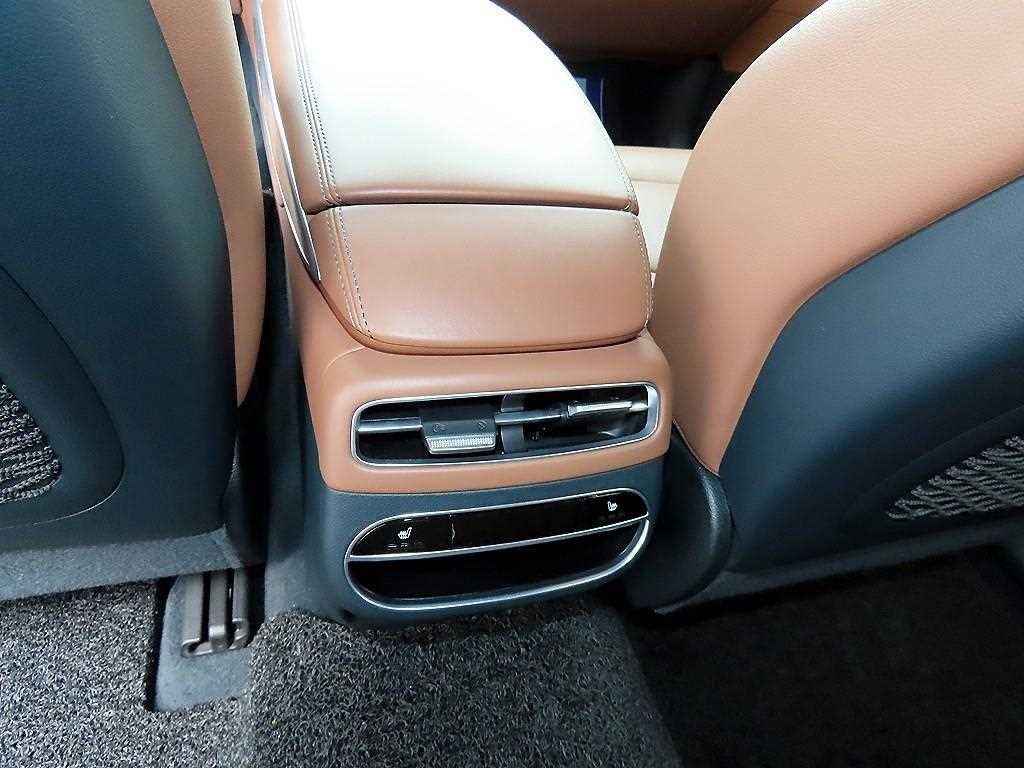 제네시스 GV70 2.5T 가솔린 2WD 이미지 16