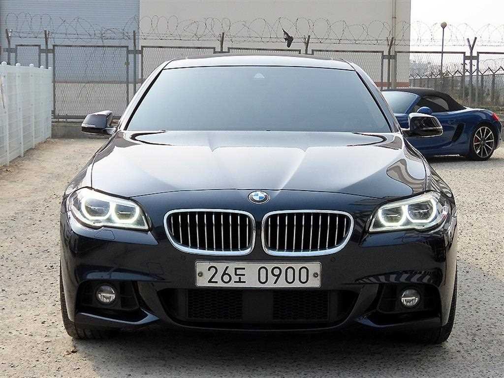 BMW 5시리즈 5시리즈 (F10) 520d M 에어로다이나믹 프로 이미지 2
