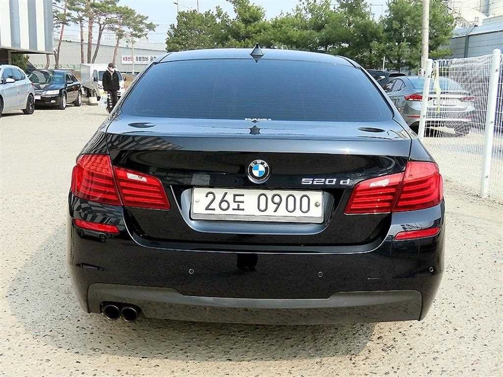 BMW 5시리즈 5시리즈 (F10) 520d M 에어로다이나믹 프로 이미지 5