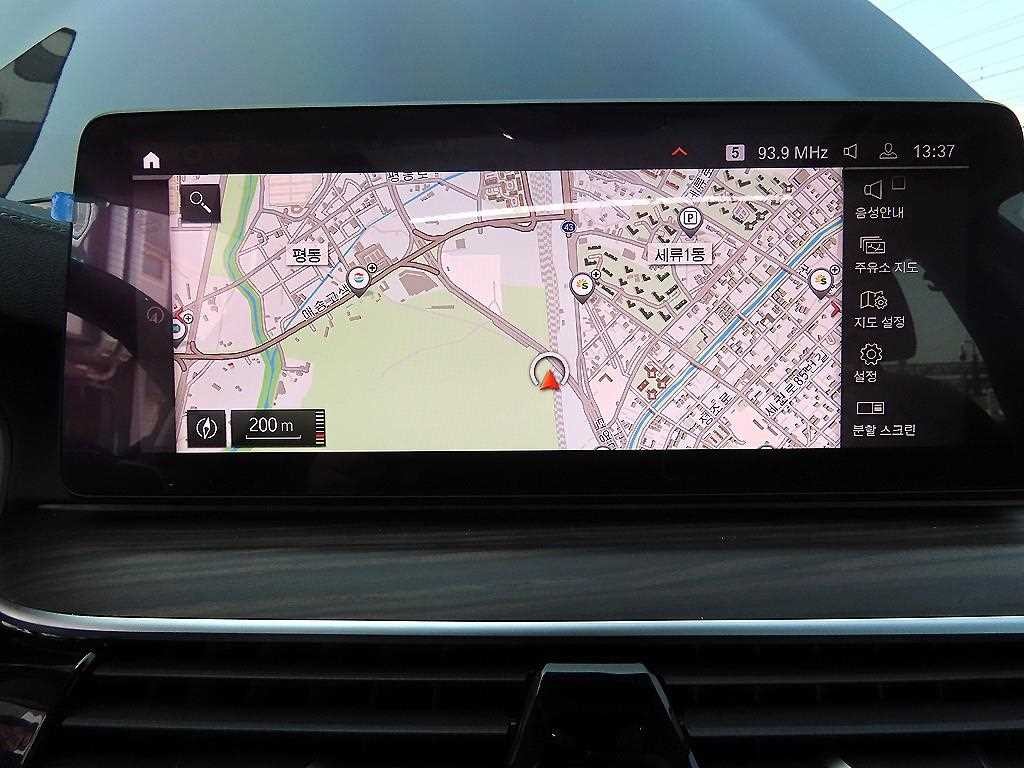 BMW 5시리즈 5시리즈 (G30) 530i 럭셔리 이미지 13