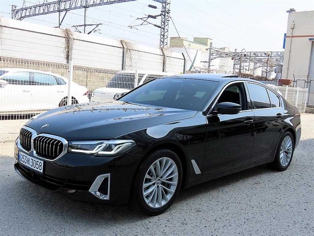 BMW 5시리즈 5시리즈 (G30) 530i 럭셔리 이미지 2