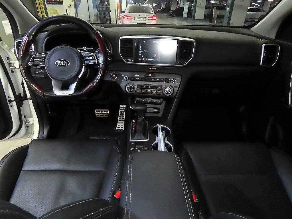 기아 스포티지 스포티지 더 볼드 2.0 디젤 2WD 프레스티지 이미지 10