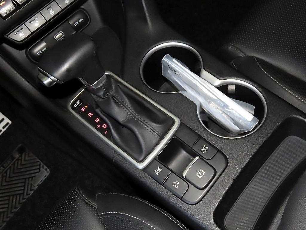 기아 스포티지 스포티지 더 볼드 2.0 디젤 2WD 프레스티지 이미지 12