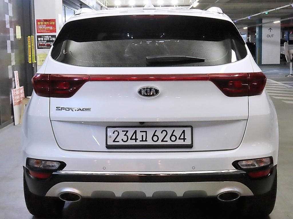 기아 스포티지 스포티지 더 볼드 2.0 디젤 2WD 프레스티지 이미지 5