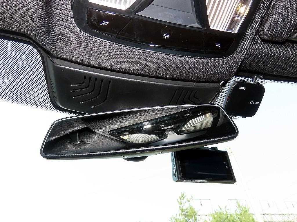 BMW 5시리즈 5시리즈 (G30) 520d xDrive M 스포츠 이미지 15