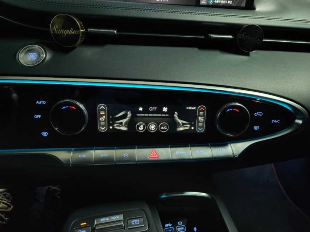 제네시스 GV70 2.5T 가솔린 2WD 스포츠 이미지 11