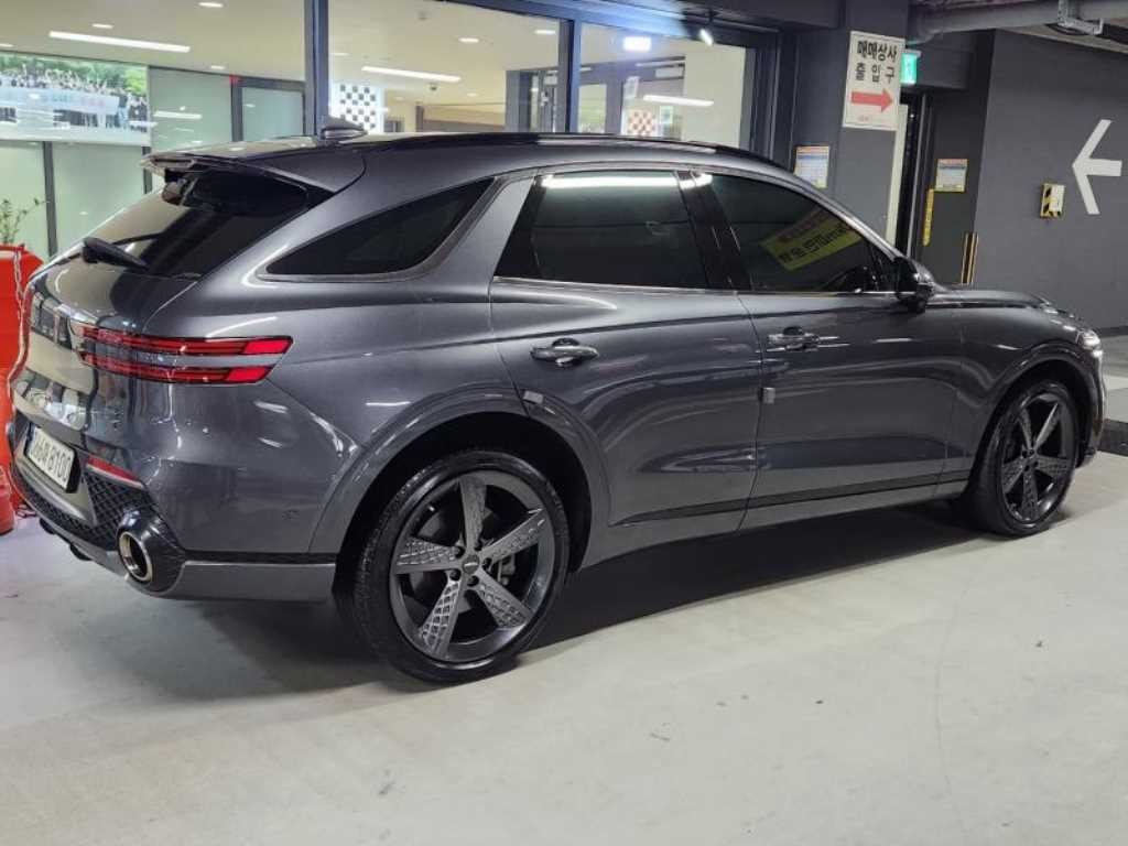 제네시스 GV70 2.5T 가솔린 2WD 스포츠 이미지 4