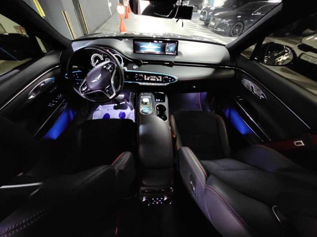 제네시스 GV70 2.5T 가솔린 2WD 스포츠 이미지 6