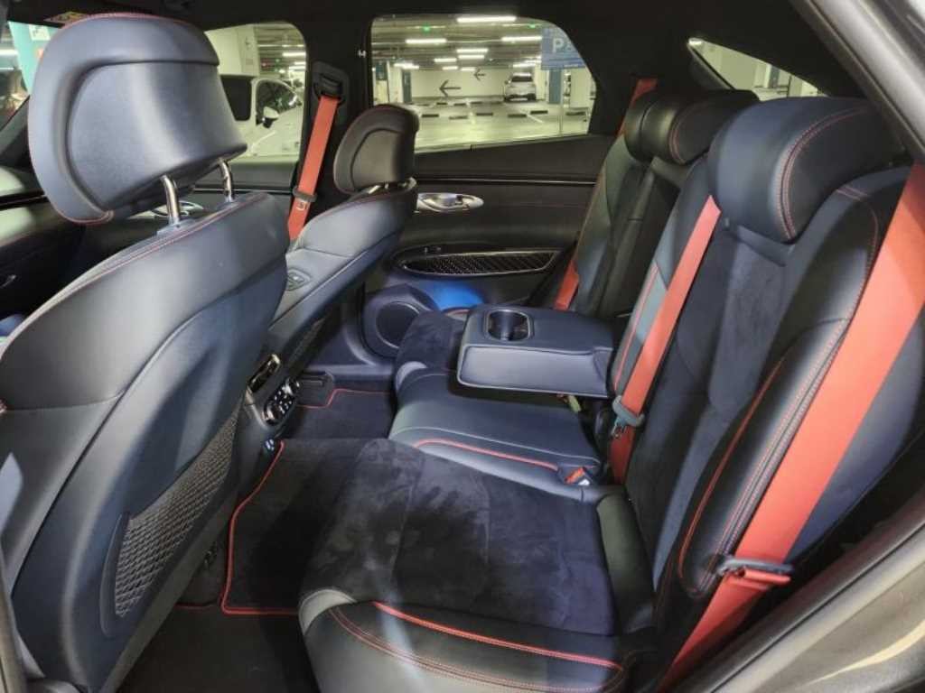 제네시스 GV70 2.5T 가솔린 2WD 스포츠 이미지 7