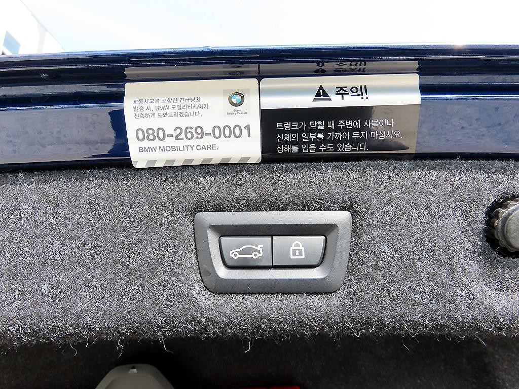 BMW 5시리즈 5시리즈 (G30) 530e M 스포츠 이미지 17
