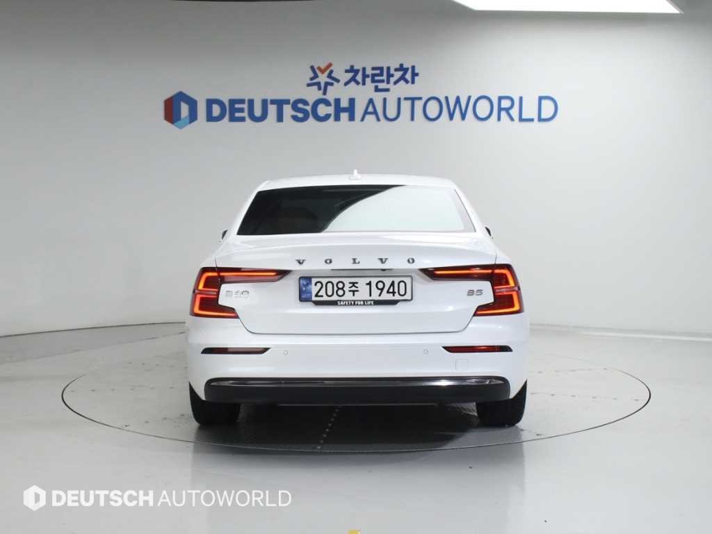 볼보 S60 S60(3세대) B5 얼티메이트 브라이트 이미지 4