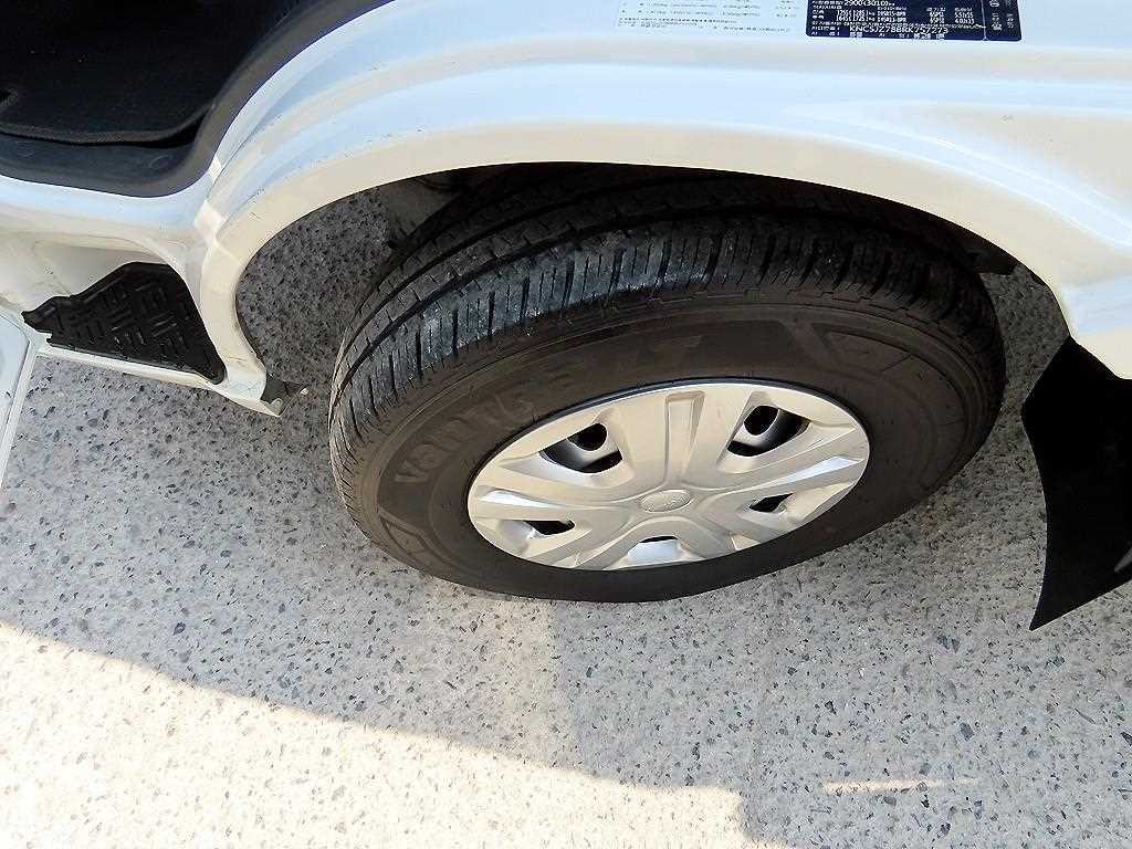 소형화물 카고(소형) [카고]봉고3 (LPG2.5터보) 킹캡/초장축/2WD L 이미지 17