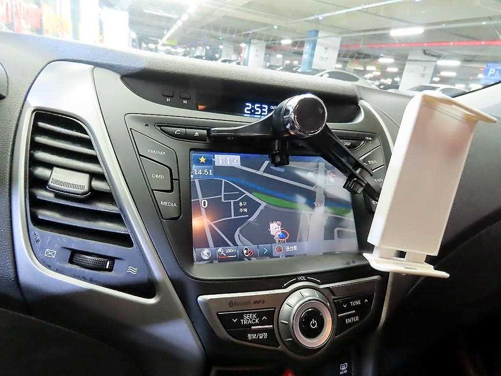 현대 아반떼 더 뉴 아반떼 1.6 GDI 스마트 기본형 이미지 13