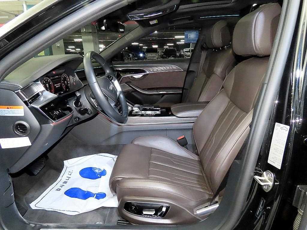 아우디 A8 A8 (D5) 55 TFSI 콰트로 LWB 프리미엄 이미지 6