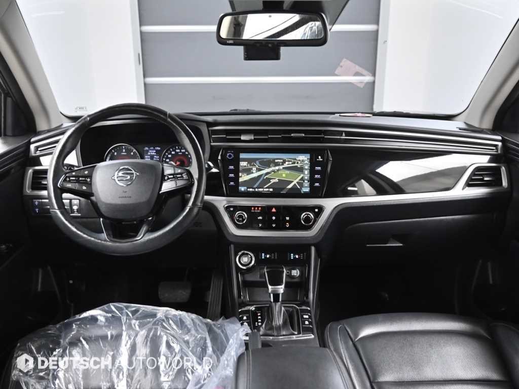 KG모빌리티(쌍용) 코란도 뷰티풀코란도 2WD 디젤 1.6 딜라이트 이미지 7