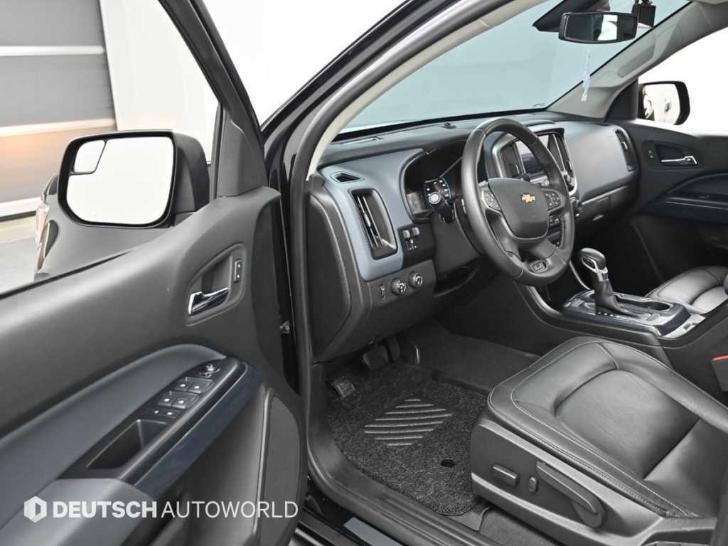 쉐보레 콜로라도 리얼 뉴 콜로라도 3.6 Z71-X 미드나잇 4WD 이미지 11